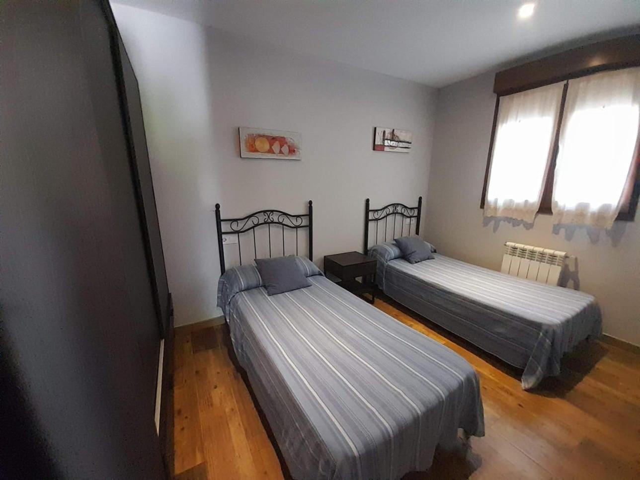 Apartamentos Miravalles A Villaviciosa  Buitenkant foto